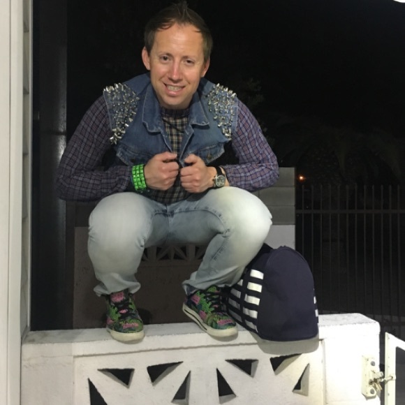 Jordan Sarracino Designs Vintage style 2020! - Picture 3 of 3